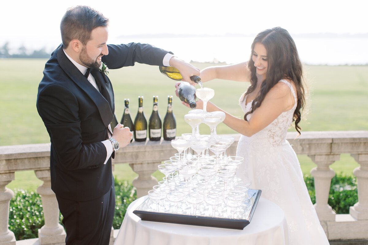 Blithewold Mansion Romantic and Timeless Summer Wedding