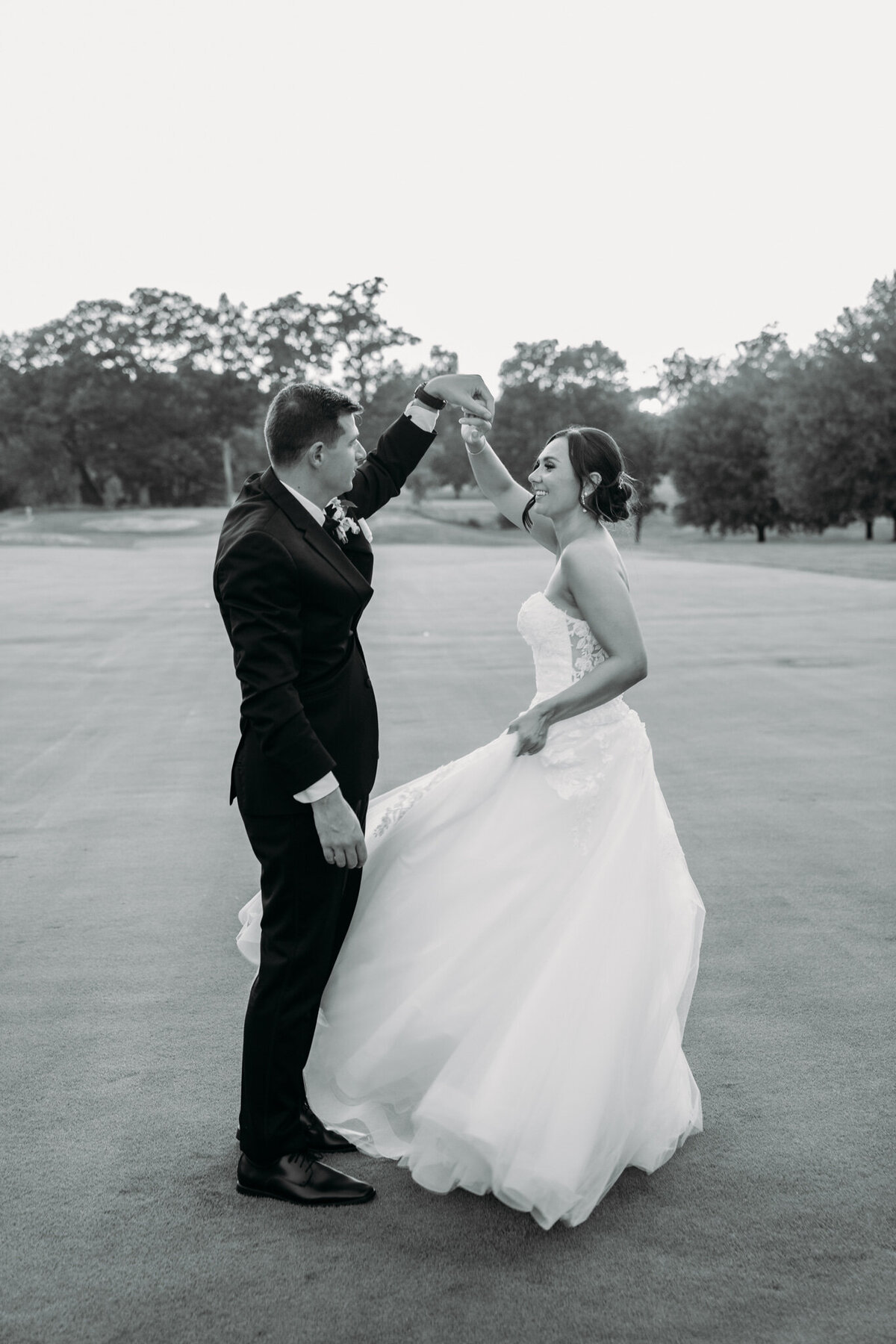 bride-and-groom-at-springfield-country-club-ma-4