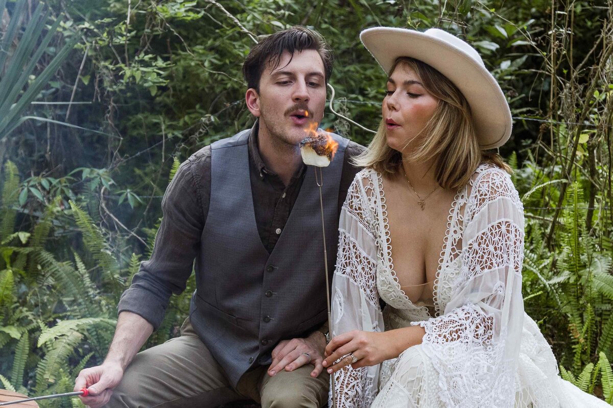 70-bride-groom-smores