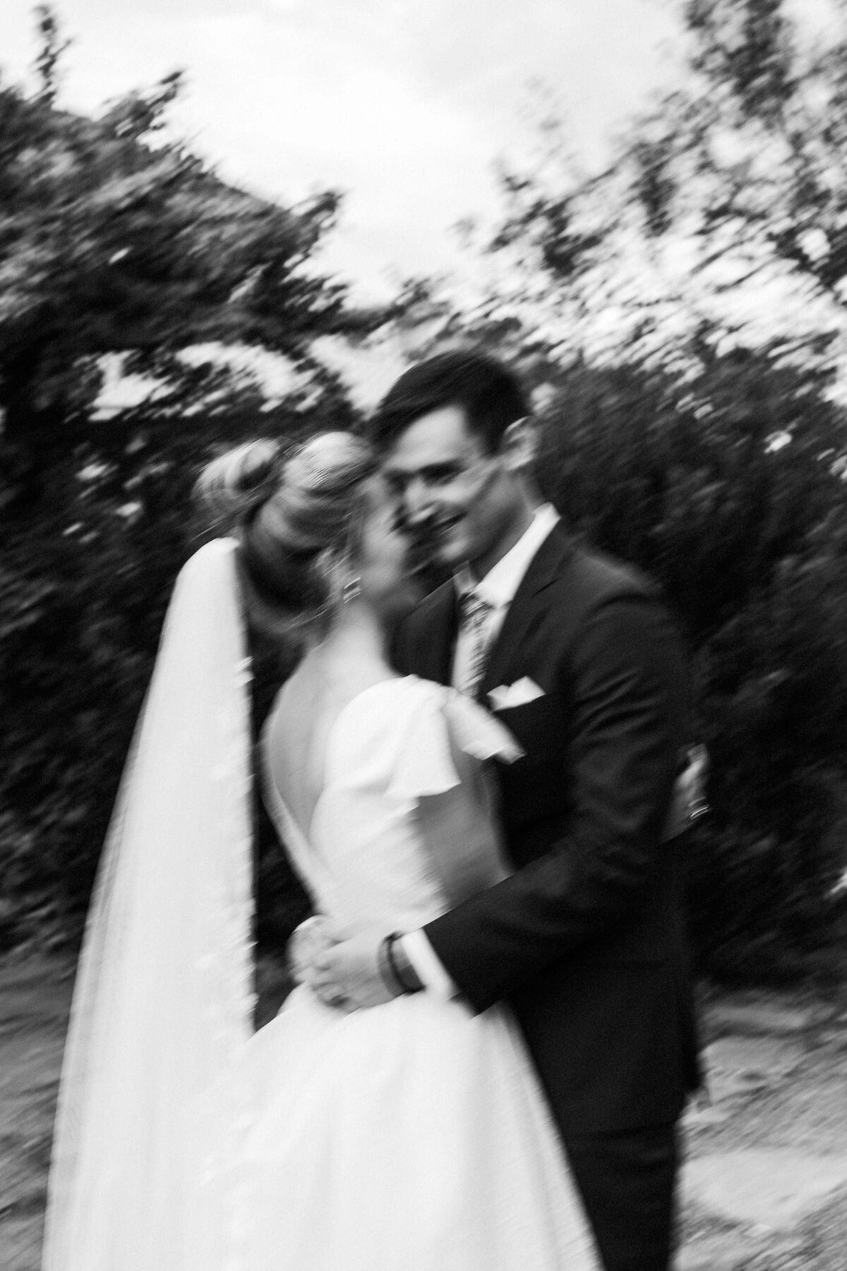 blurry-wedding-portrait