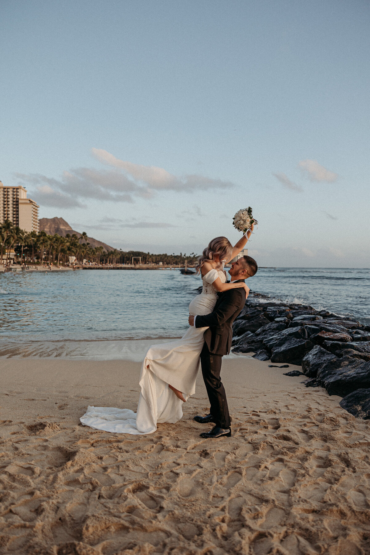 waikiki-wedding-portraits-12