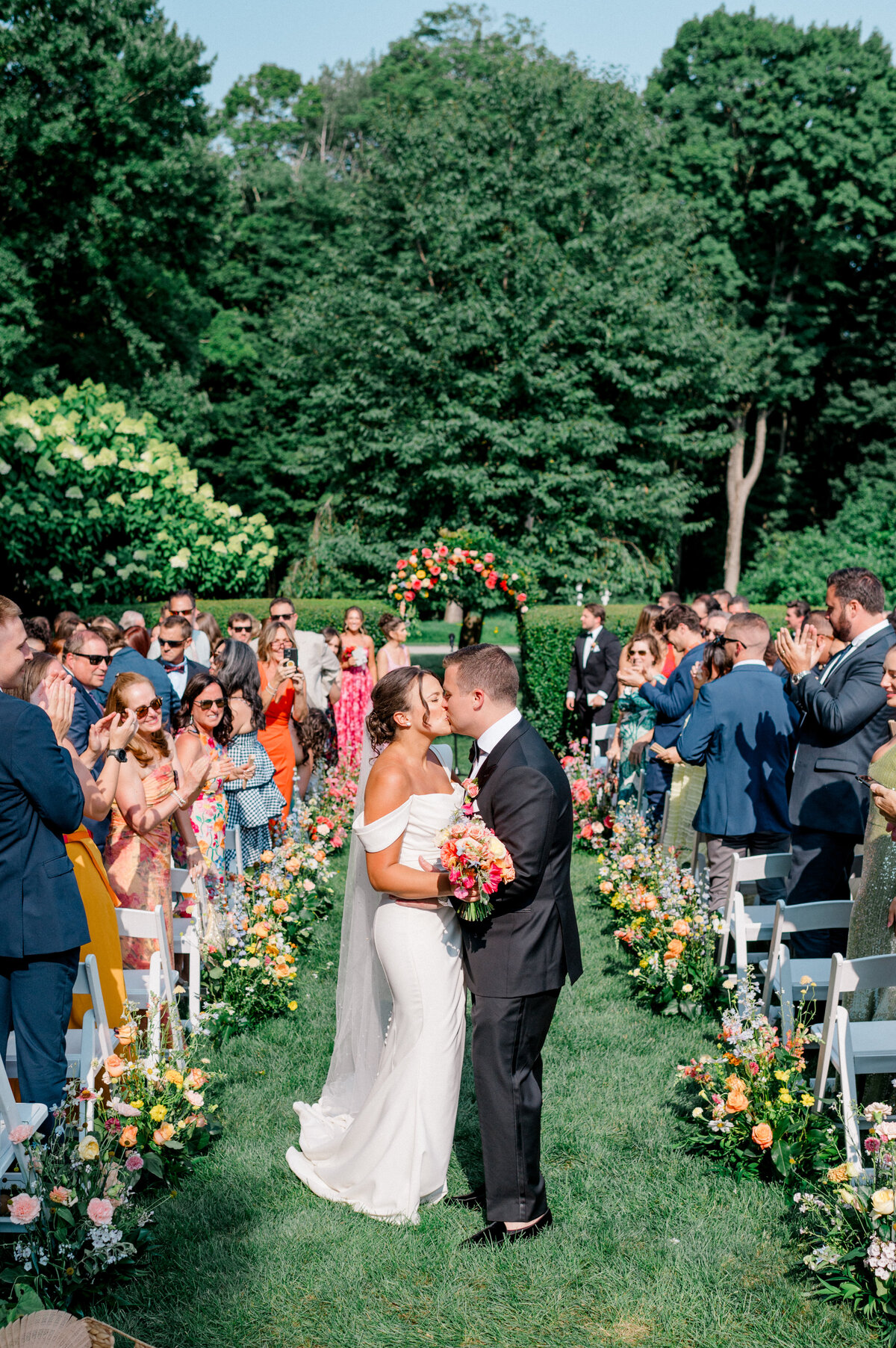 Smith-Farm-Gardens-Connecticut-Wedding81