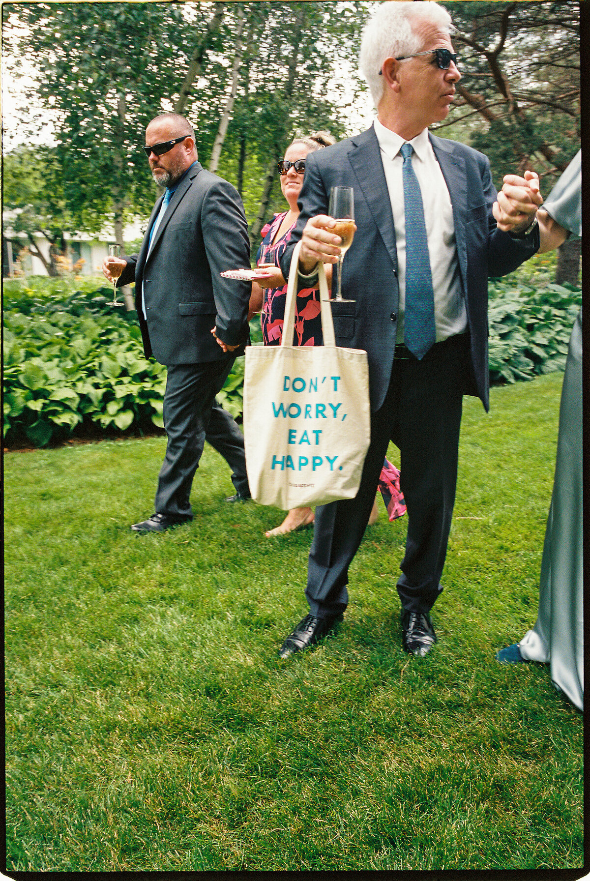 Lake-Minnetonka-wedding-Will-DeGraw-Clever-Disarray-37