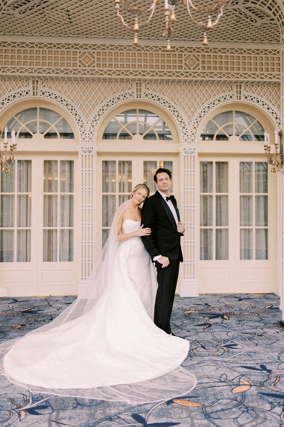 calgary_wedding_photographers_fairmont_banff_springs_destination_wedding_nicole_sarah-37