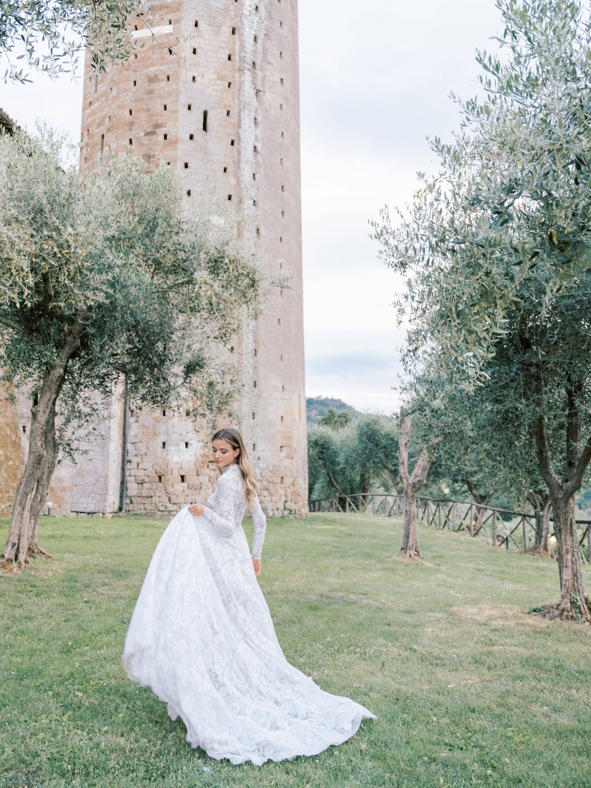 la-badia-di-orvieto-italy-wedding-photographer-368
