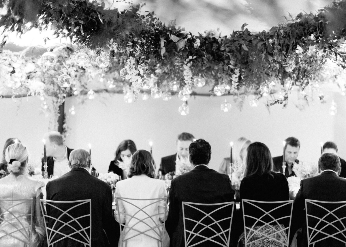 chloe-winstanley-events-gsp-tablescape-guests-seated
