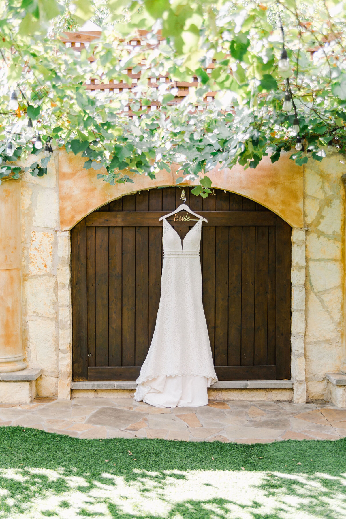 Syndi&JohnMagnoliaTerraceFriscoTexasWedding-14