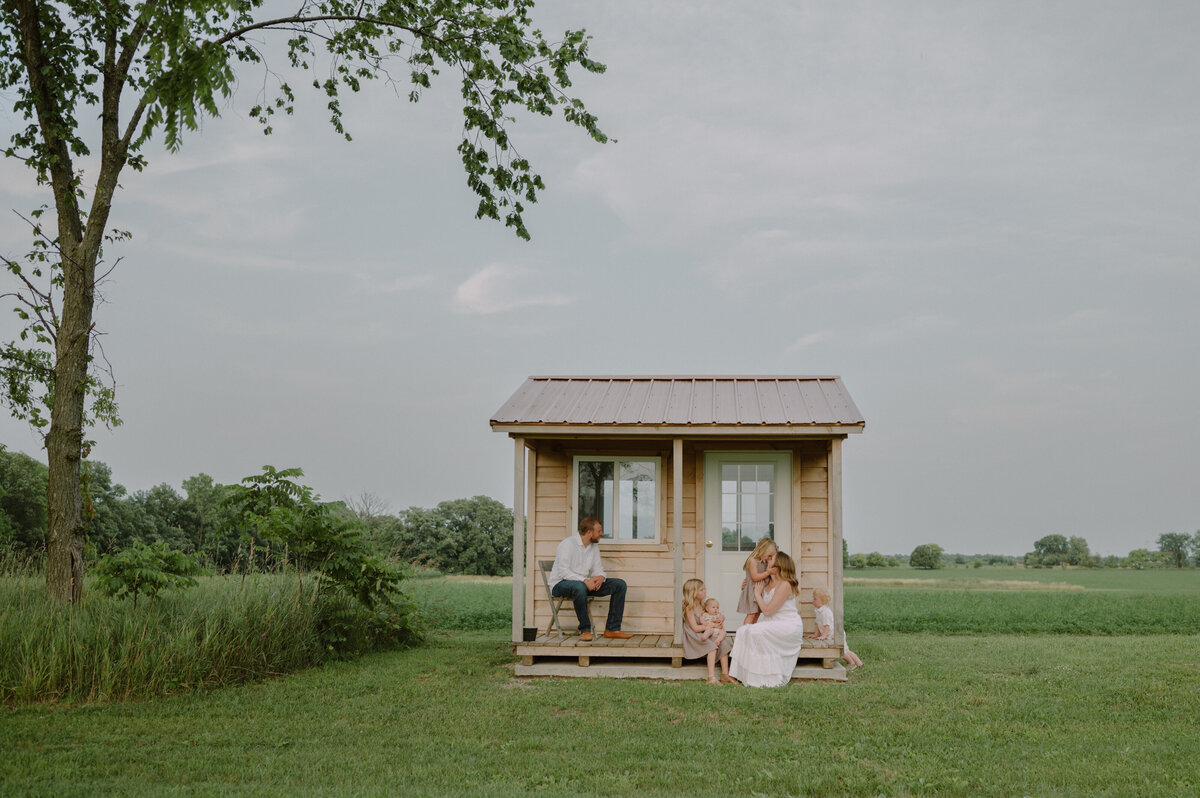 JeminiPhoto_MichiganLifestylePhotographer_FarmLife30