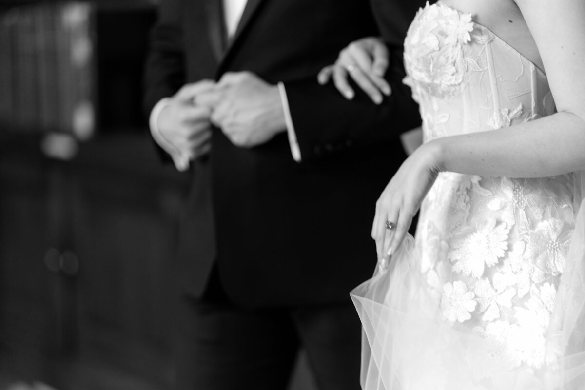 Aspen-Avenue-The-Berlez-Chicago-Wedding-Photographer-Clementine-Custom-Events-Racquet-Club-of-Chicago-Avant-Gardenia-Posh-Production-Cagen-Orchestra-Nika-Vaughan-BBJ-La-Tavola -Vogue-Editorial-High-Fashion-Fine-Art-Luxury-Journalism-120