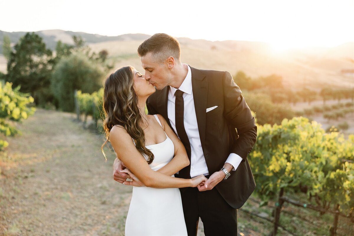 viansa-wedding-sonoma-emma-taylor-ashley-carlascio-photography-1284