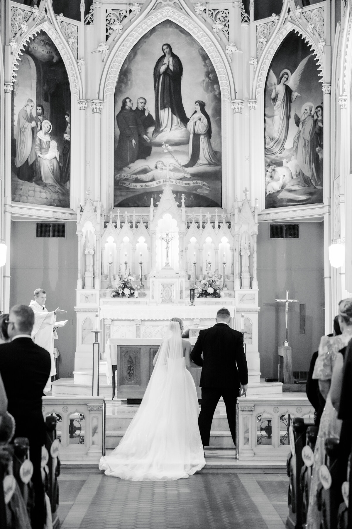 kasia-sickau-wedding-photographer-grace-alex-monastery-event-center-cincinnati-ohioDSC03006