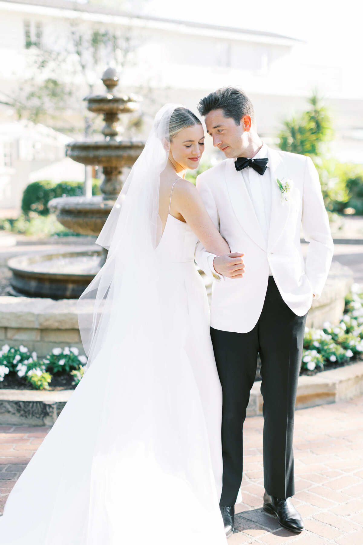 Lisa-Leanne-Photography_Belmond-El-Encanto-Wedding_Santa-Barbara-Wedding-Photographer_Southern-California-Wedding-Photographer_25