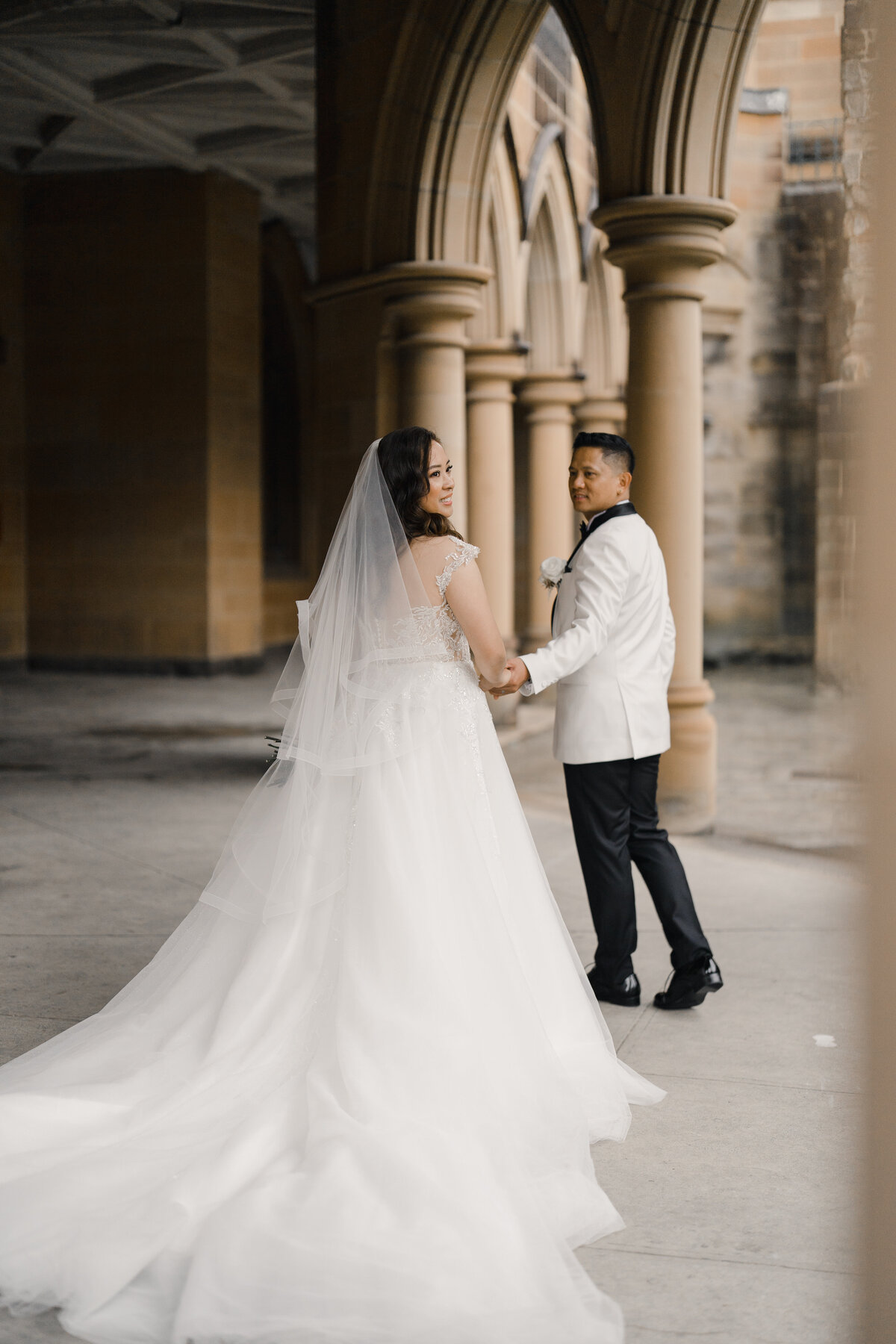Larah and Mannie-1089