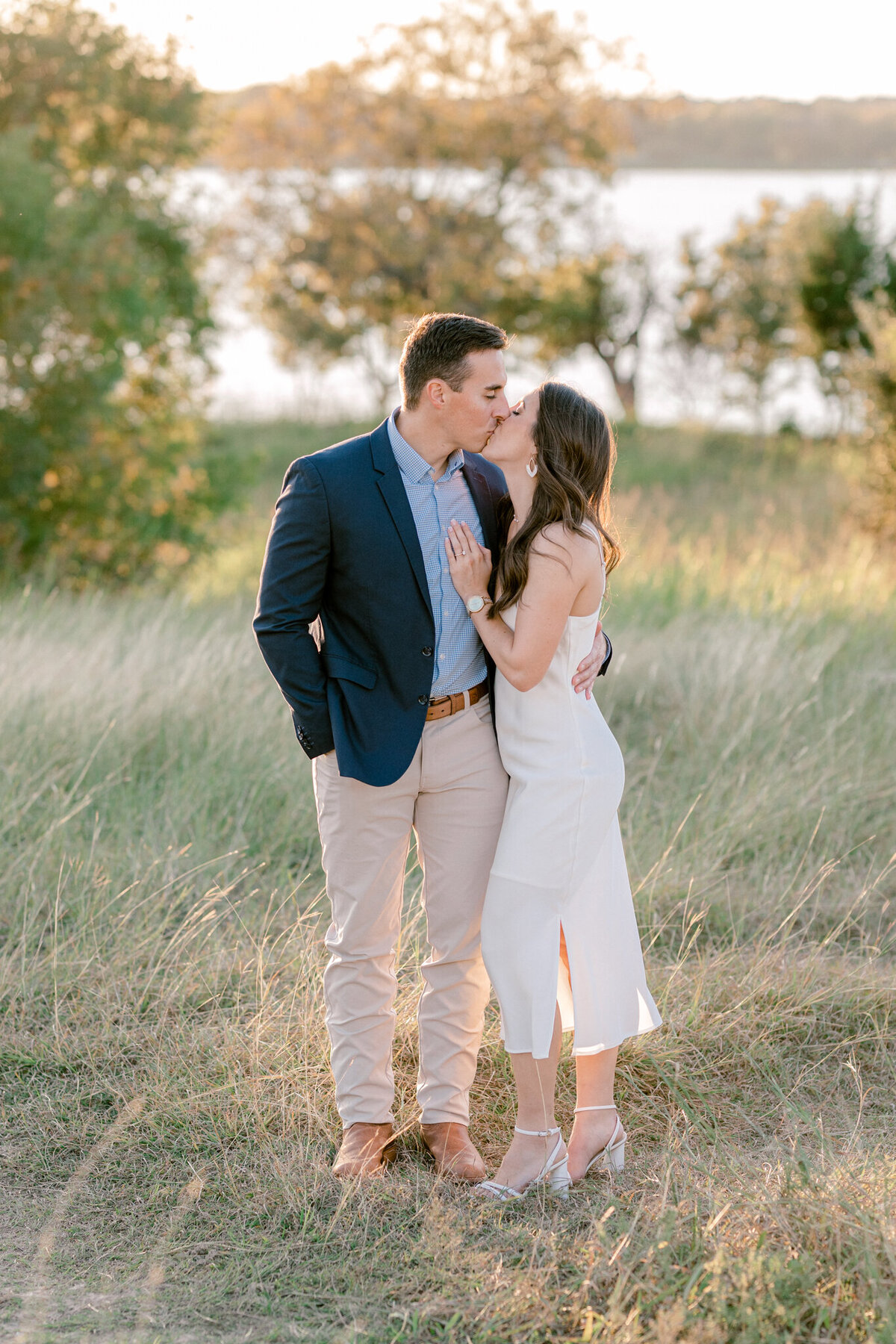 Haley & JT White Rock Lake Engagement Session | Dallas Wedding Photographer | Sami Kathryn Photography-6