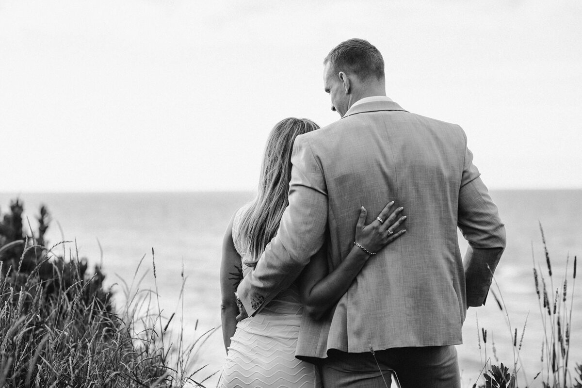 Engagement-Melissa-Harding-Photography-couple-portrait-photographer-Prince-Edward-Island-PEI2
