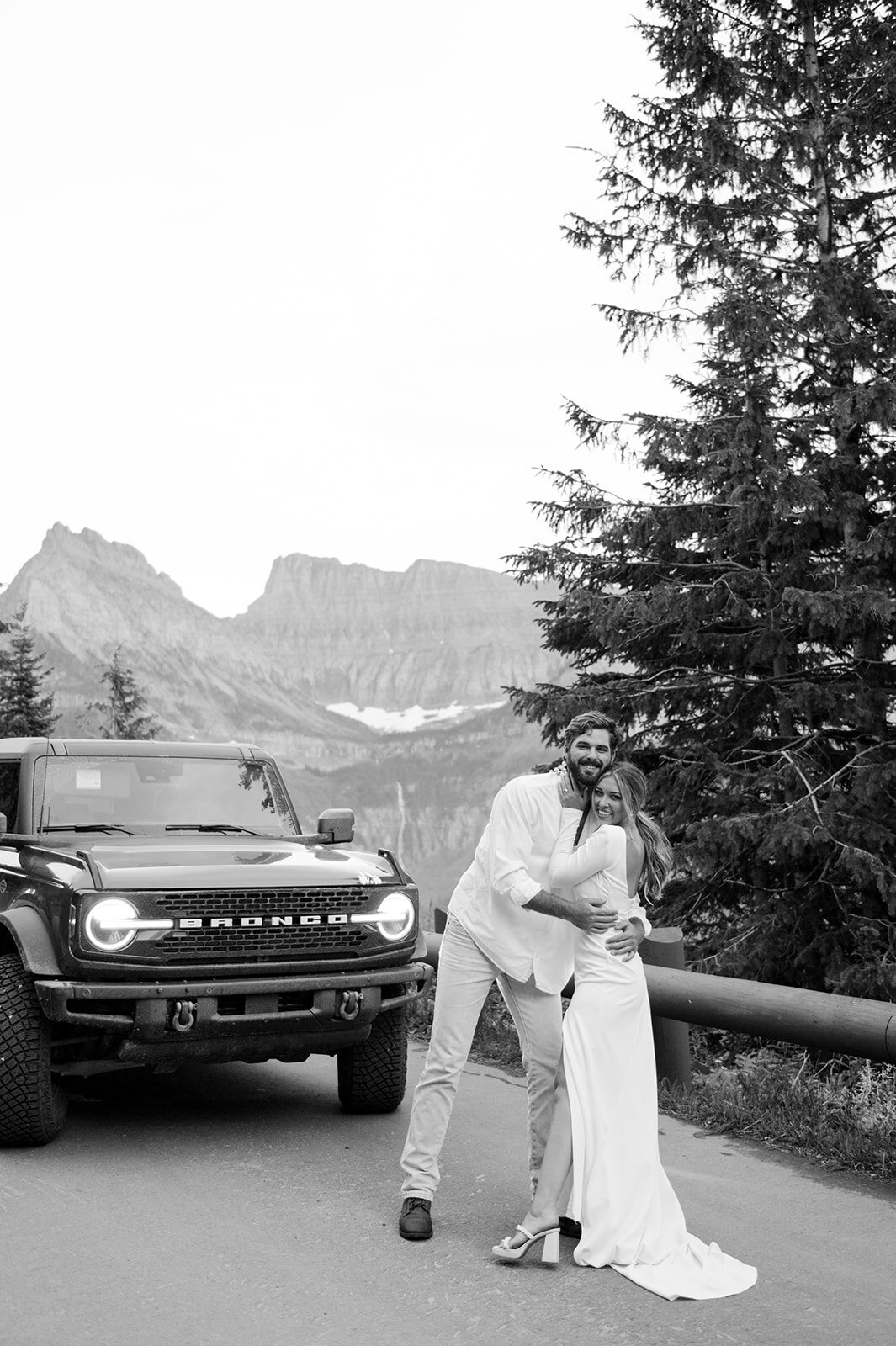 presley-gray-glacier-national-park-elegant-elopement-1940