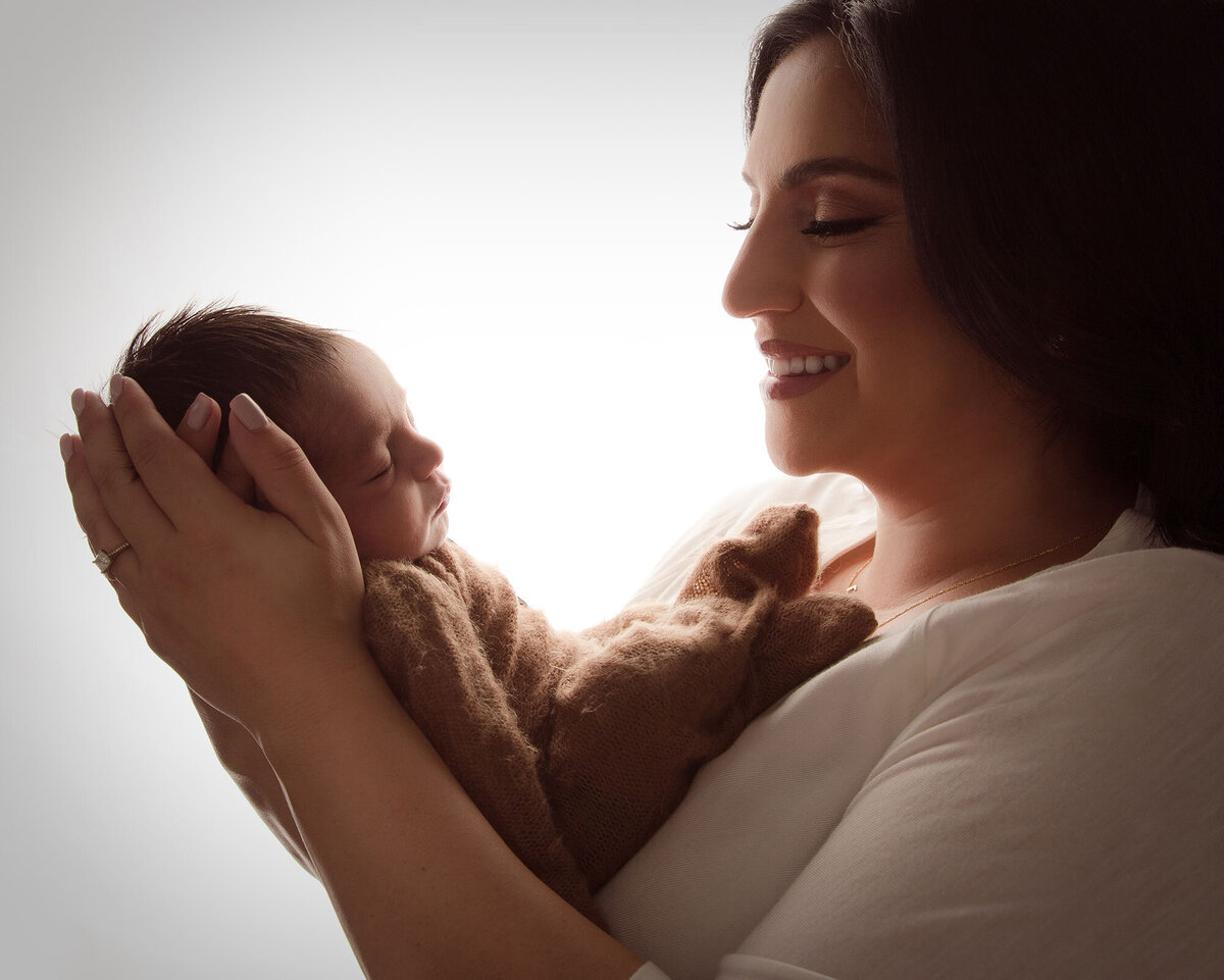 Tally Safdie photography newborn session baby and mom neutral shades