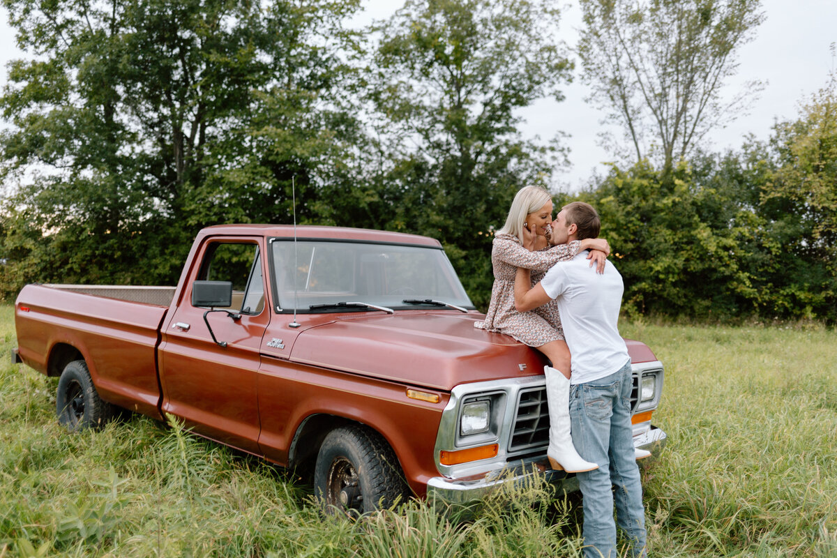 Brooke_Wyatt_Engagement-211