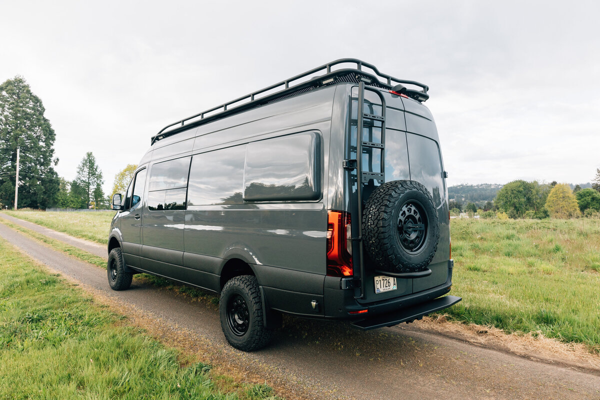 Adiamo_BenchmarkVehicles47