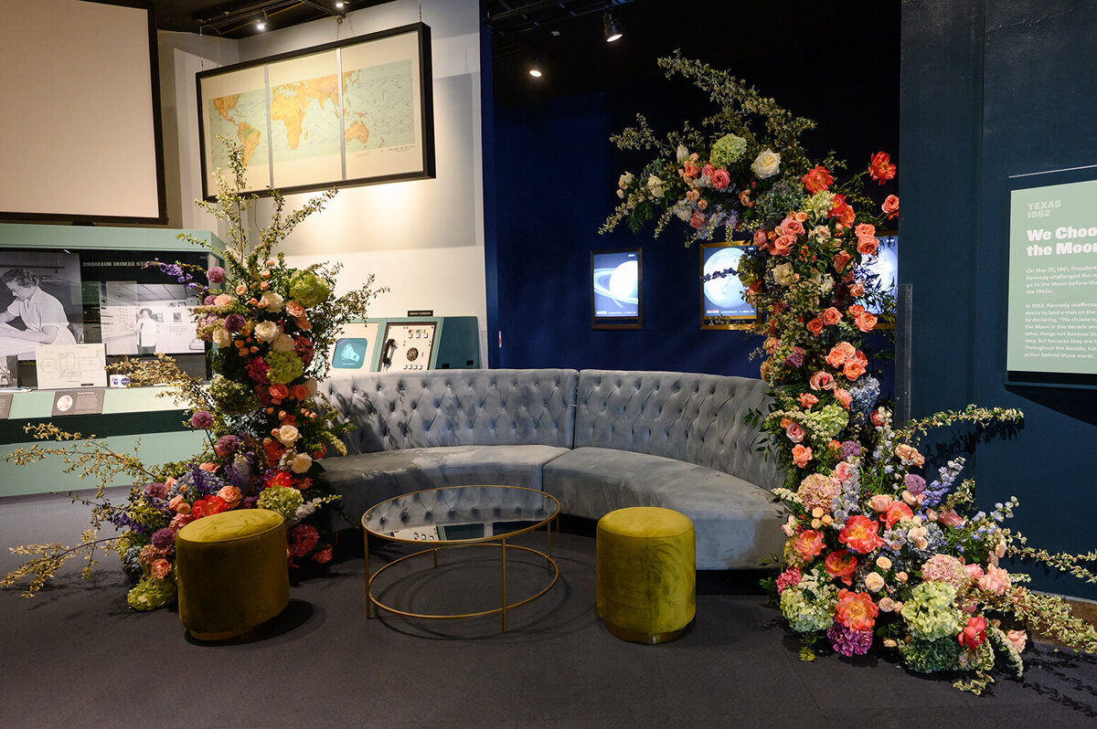 colorful space themed wedding_4