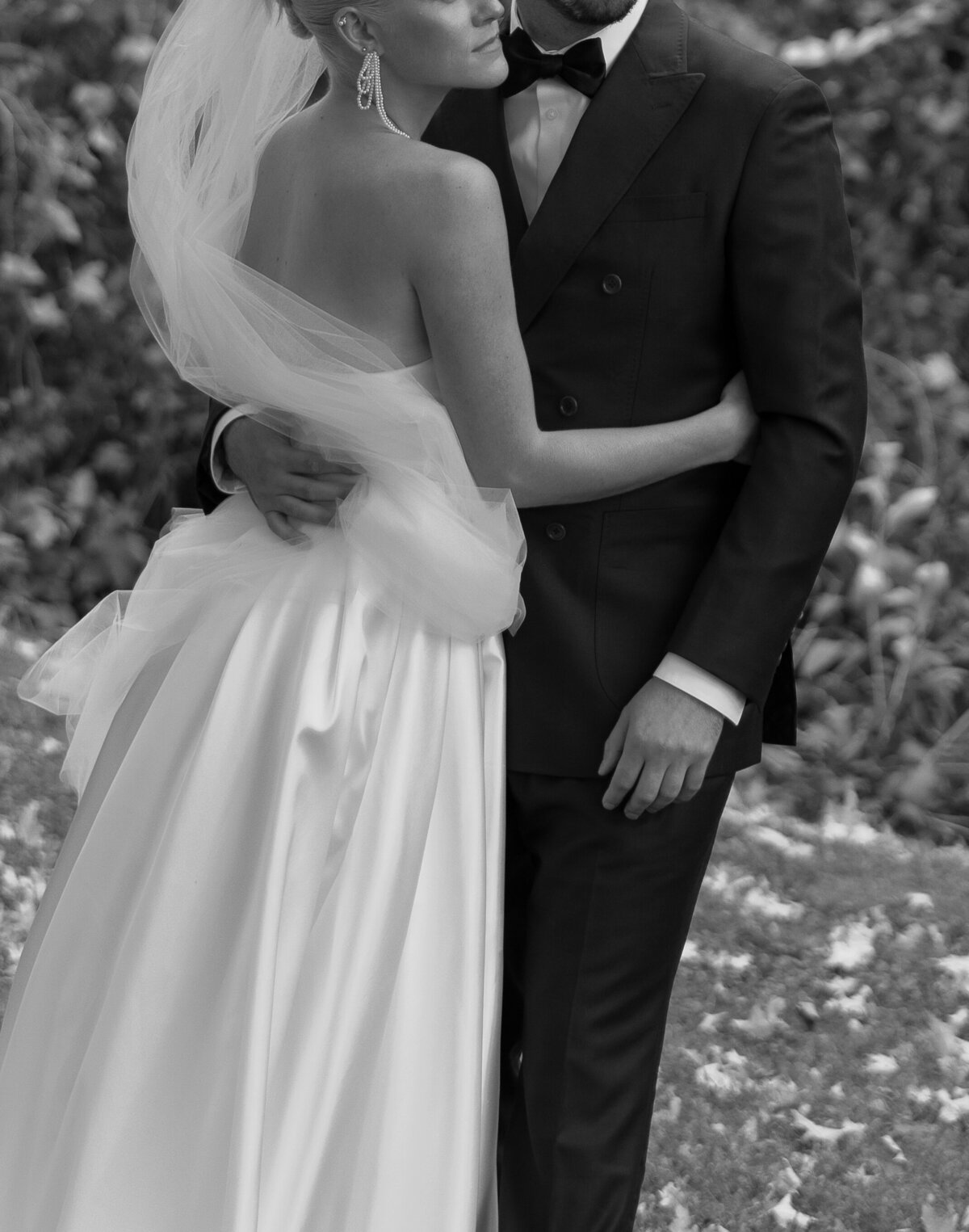 nateandbekah_chicagoweddingpreview_sandiegoweddingphotographer_lainatortoriciphoto-30