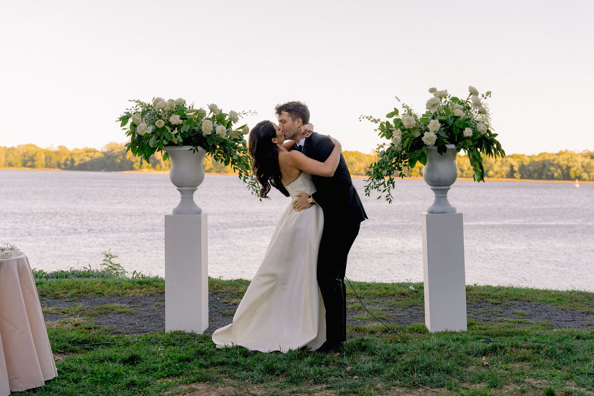 jaclyn-fisher-events-planning-modern-deco-wedding-in-philadelphia-109