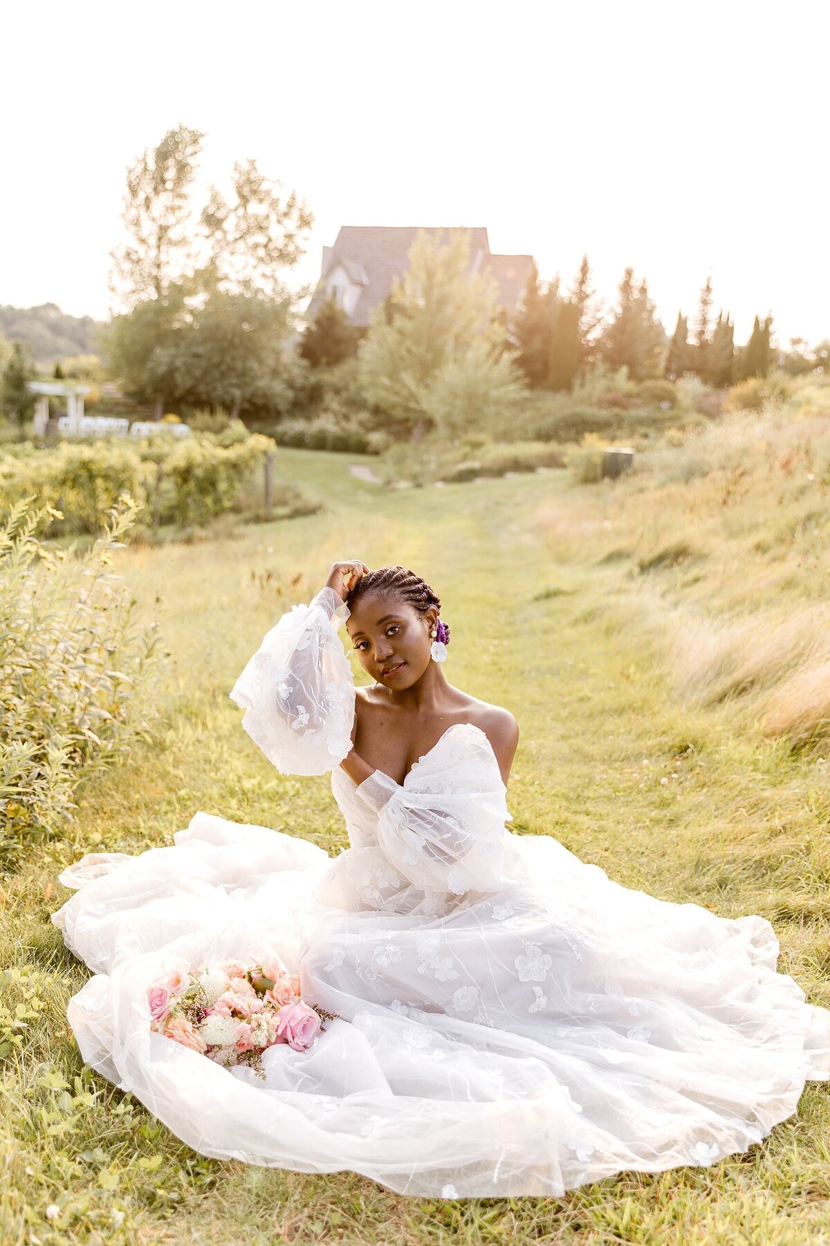 style-me-pretty-romantic-pink-garden-wedding-Wisconsin-alexandra-robyn-photographer-_0052