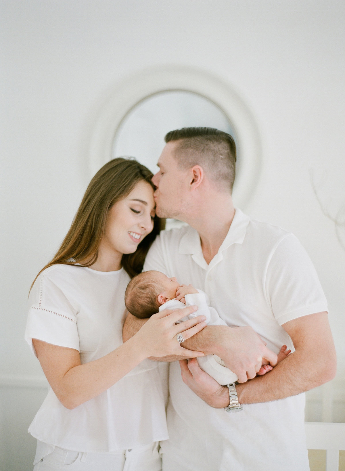 Lauren Kirkbride Photography Minneapolis St Paul Minnesota Twin Cities Wedding Engagement Lifestyle Motherhood Newborn Light Airy Natural Photographer1