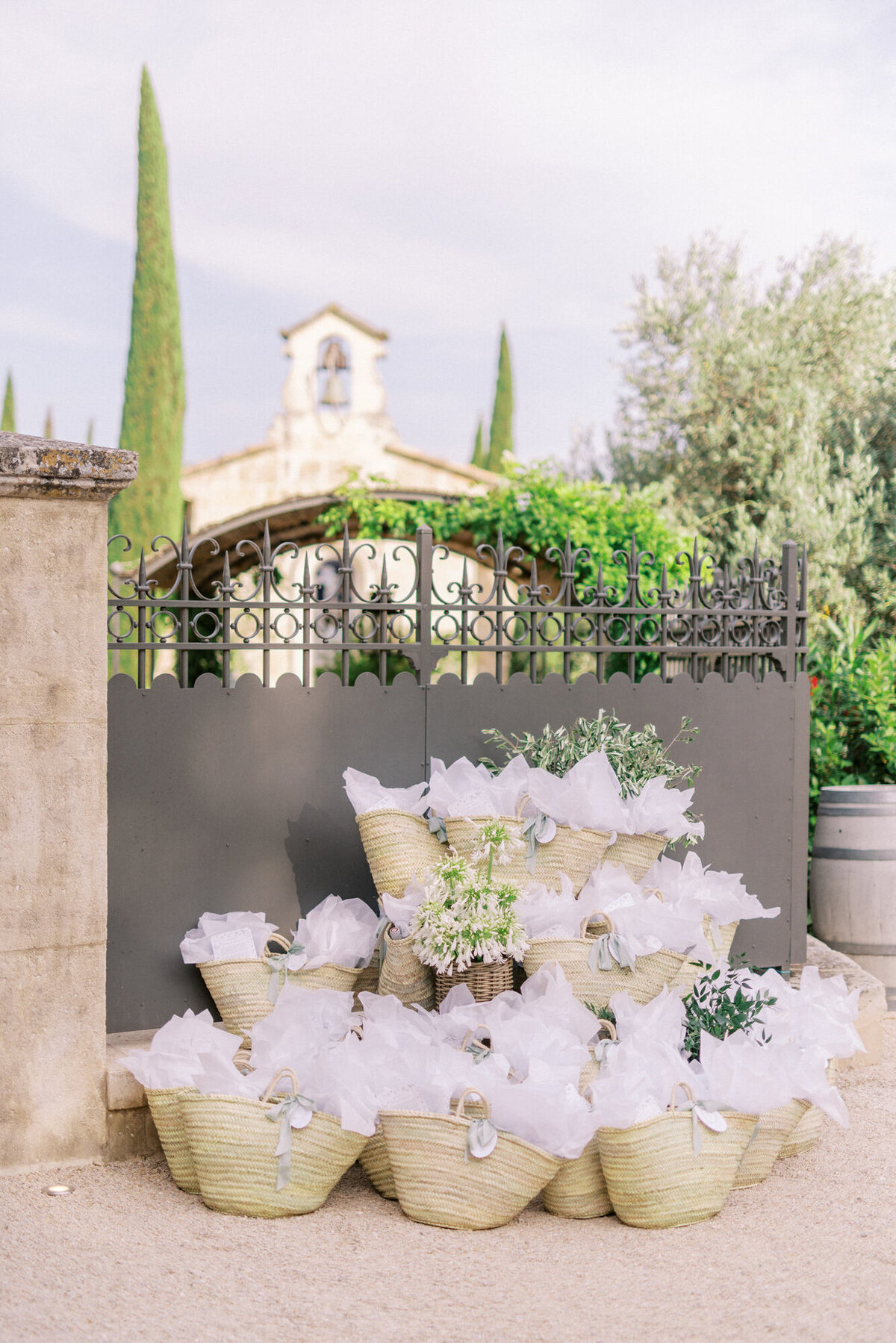 Maïlys Fortune Photography Husband Wife Wedding Weddings Photography France Switzerland Italy Timeless Dreamy Imagery Bilingual French English Destination Weddings Destination Wedding Provence French Riviera Paris Lake Como Tuscany134