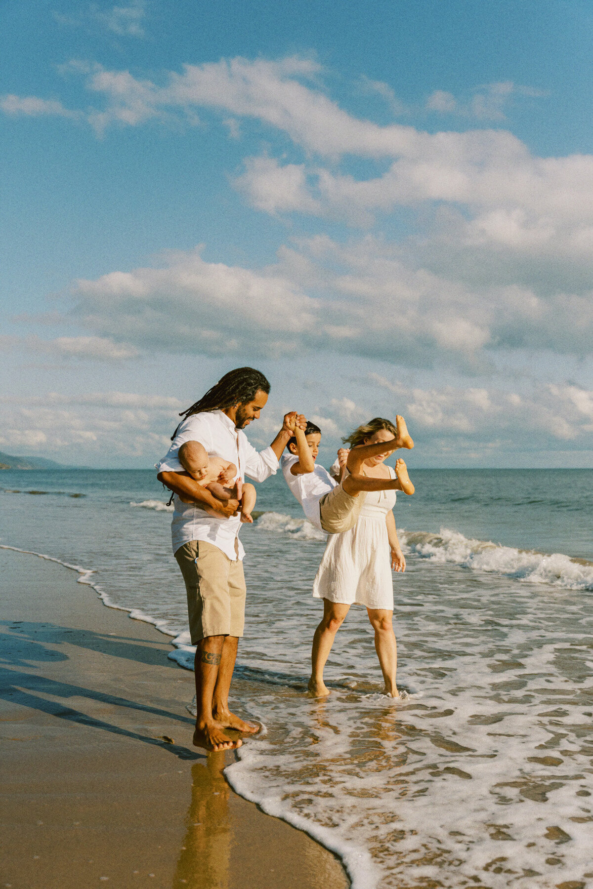 ellis-beach-sunrise-family-engagement-shoot-240