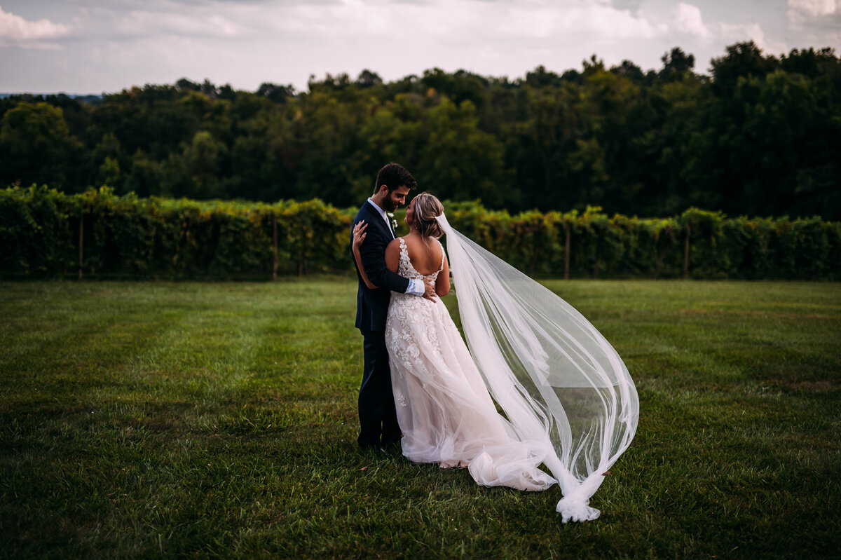 wedding photography at noboleis vineyards