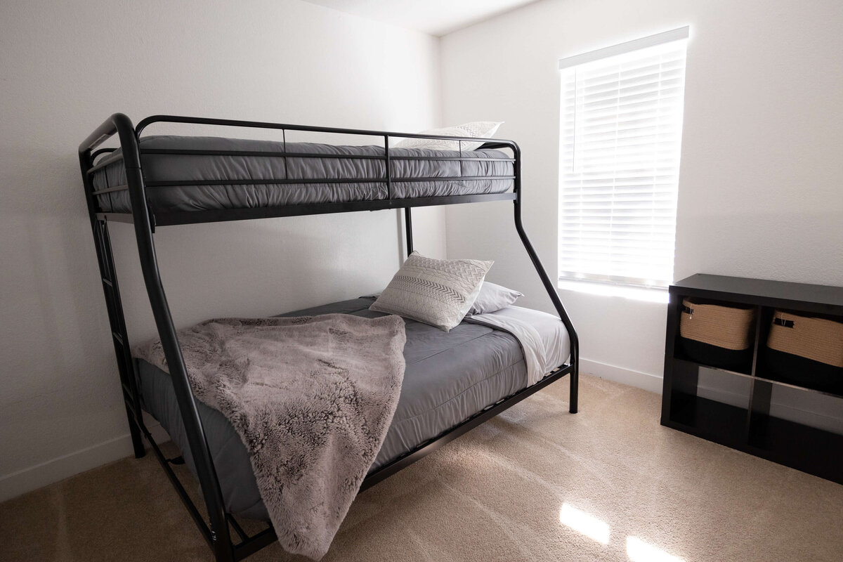 Gilbert rental property 16