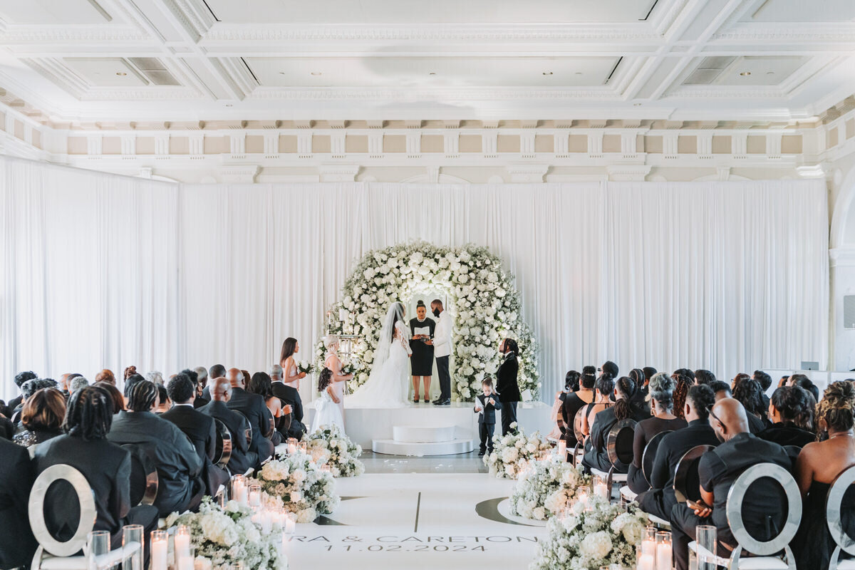 Historic-dekalb-courthouse-wedding-ceremony_70