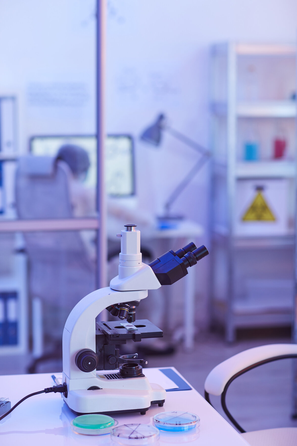 medical-equiment-in-the-lab-2025-02-11-15-39-52-utc