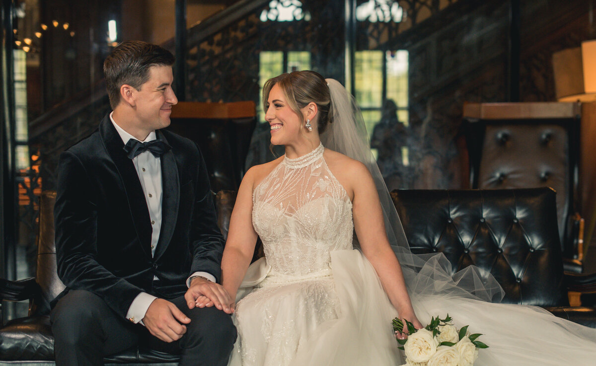 fall - chicago - athletic - association - wedding - chicago