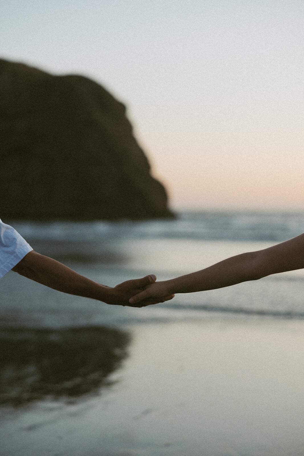 tanya-davids-photo-film-redwoods-california-oregon-coast-documentary-candid-destination-washington-idaho-utah-canada-elopement-wedding-couples-photographer-72
