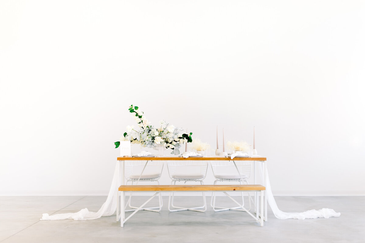 ModernStyledShoot-027