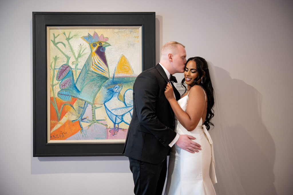 48-Milwaukee-Art-Mueseum-Wedding-Lauren-Ashley-Studios