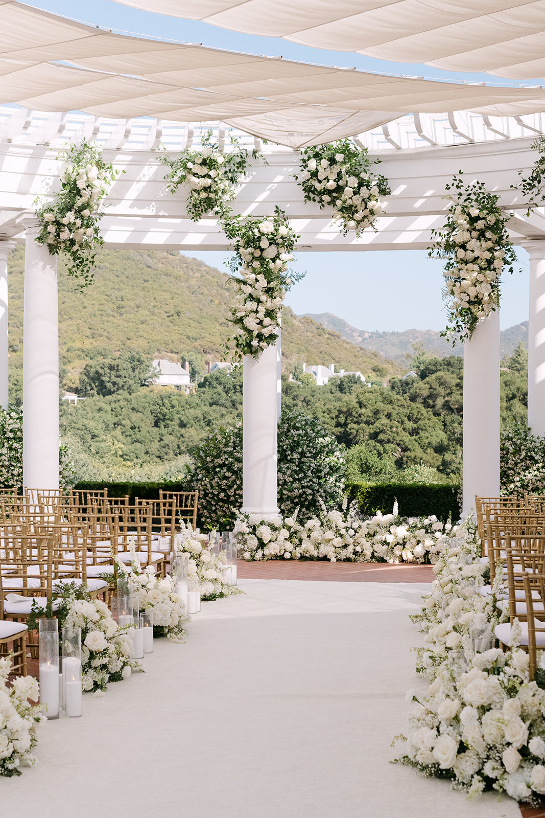 Alli&PatrickWedding-CermonyDecor-7