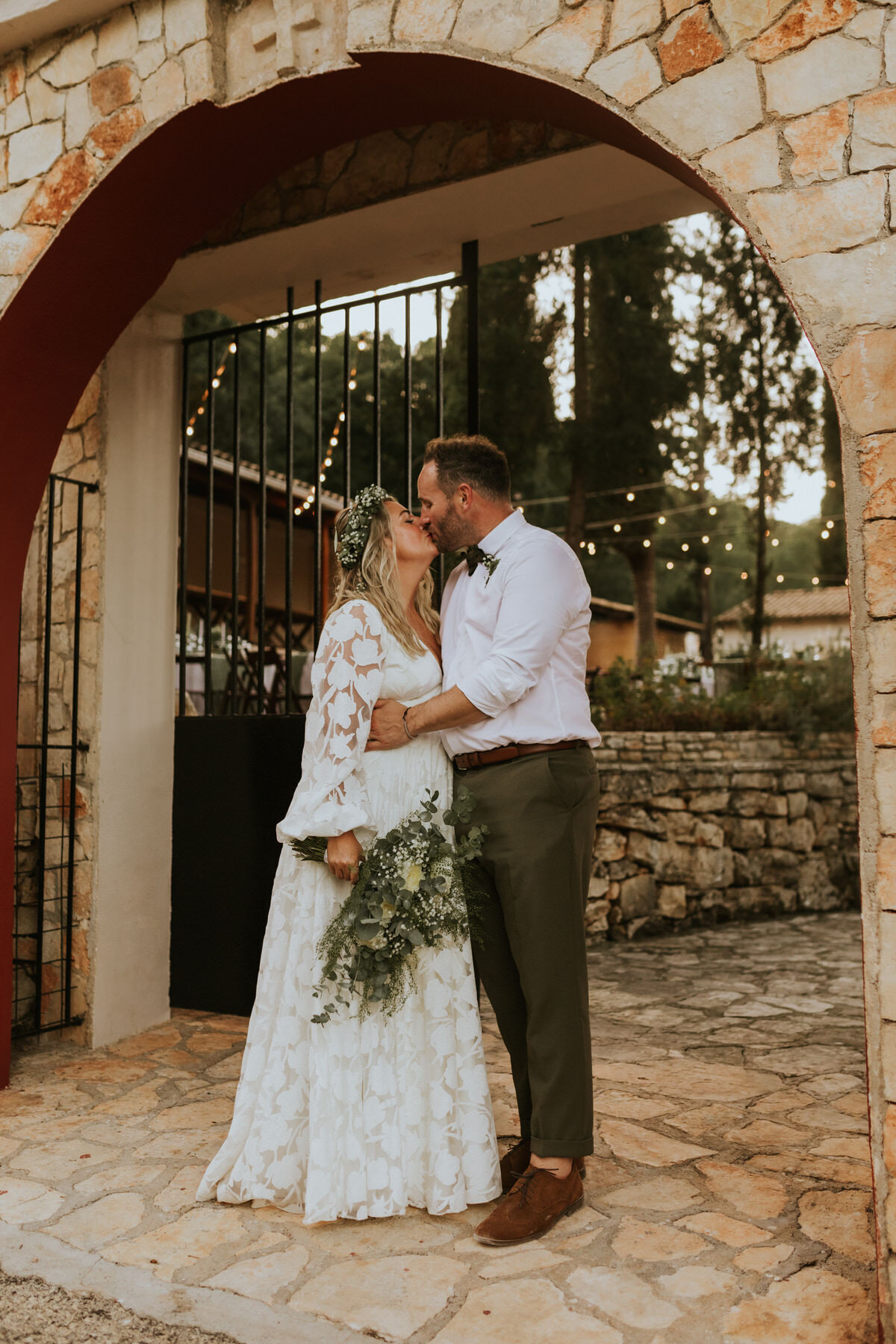 Kellyandsam_kefaloniawedding_dorsetweddingphotographer_lauradeanphotography-78-1