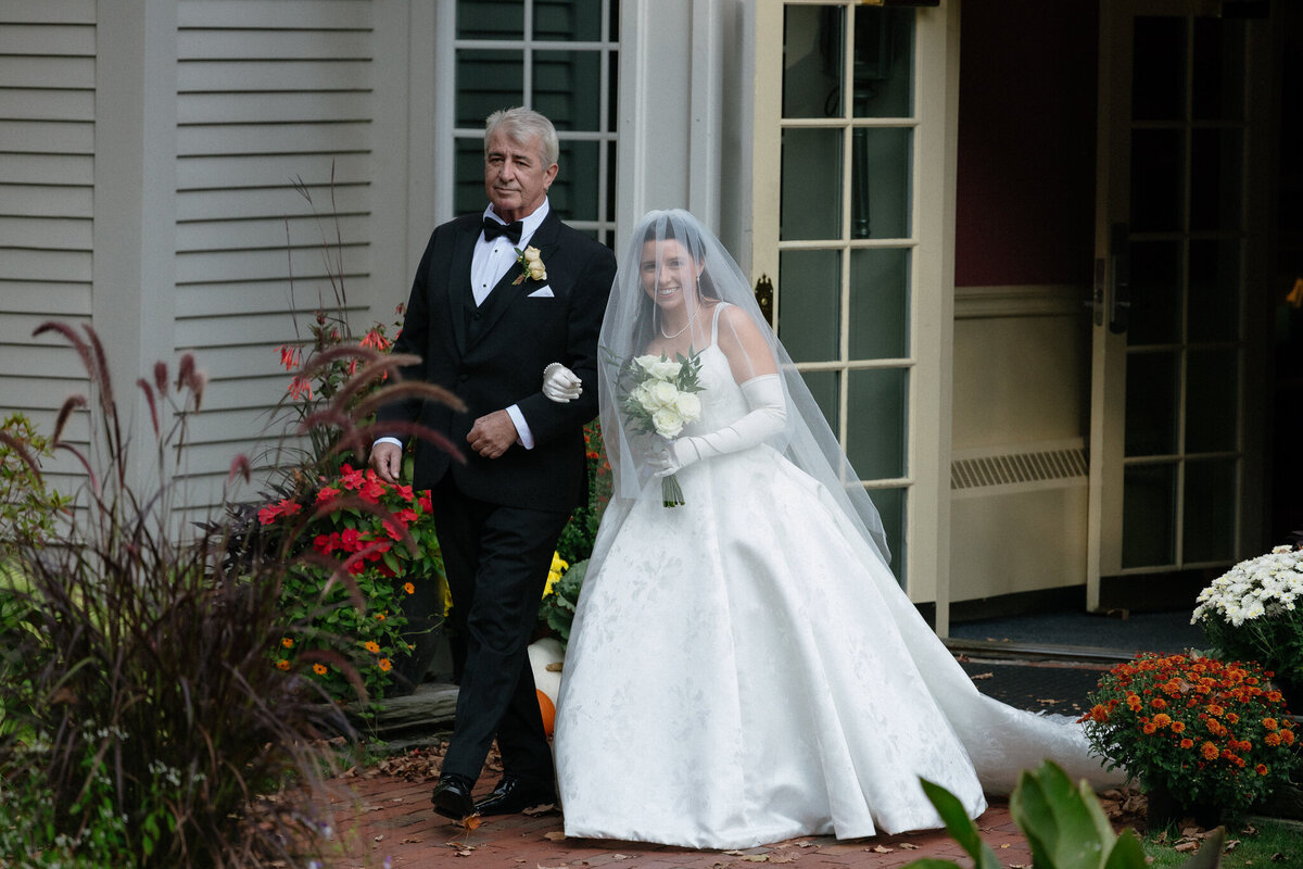 Vermont Wedding Photographers | Sincerely Liz Photography Documentary Wedding, Engagement, Elopement, Maternity and Newborn Photographer in New England