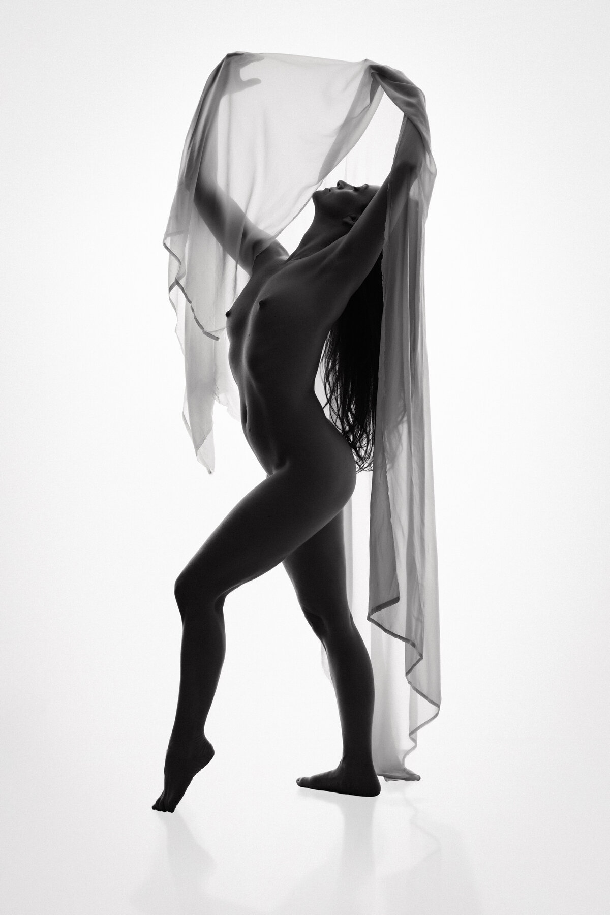 HOLLY-MCLEAN-PHOTO_LILLY-1940-2