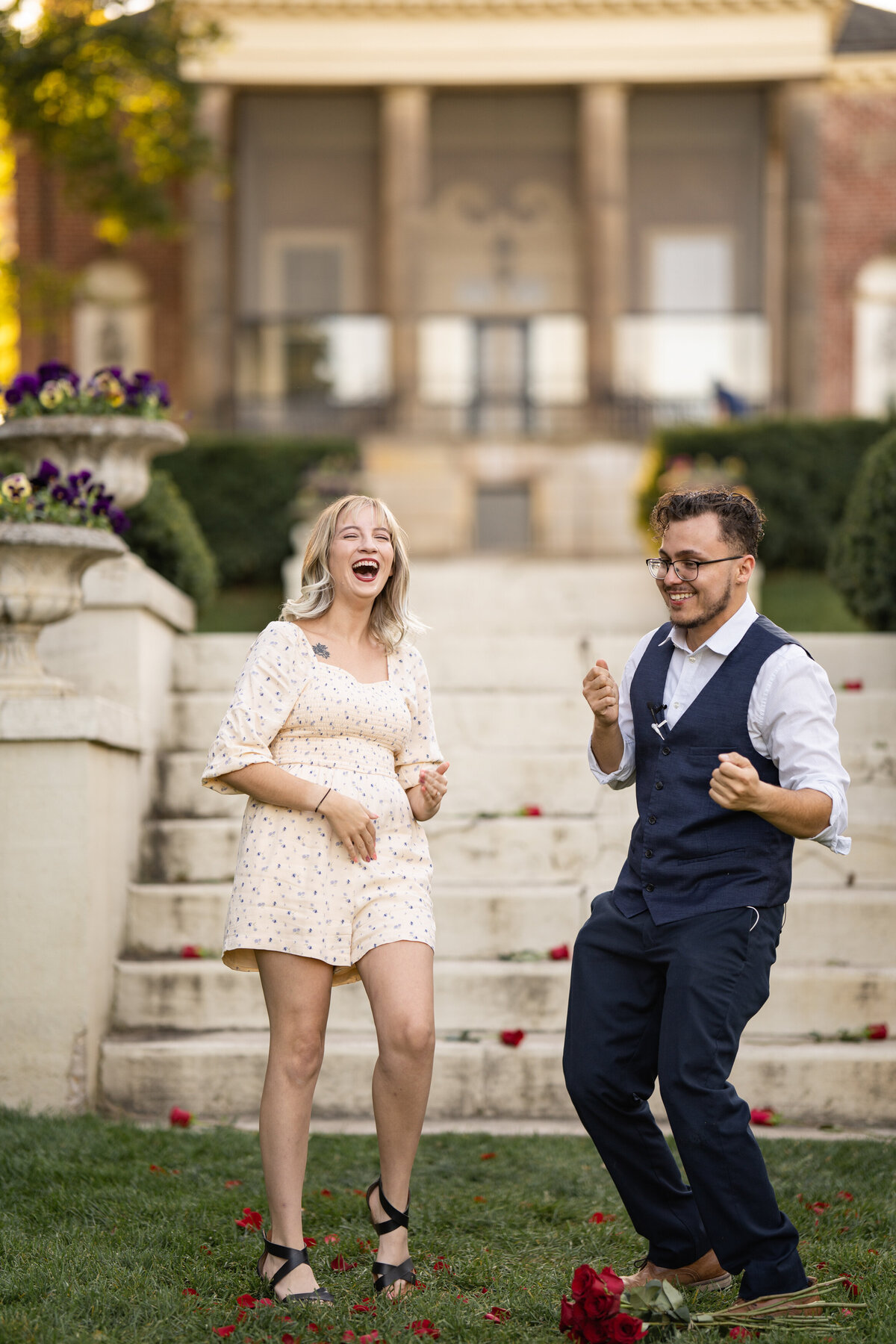 Lauren-Ashley-Studios-Cantigny-park-proposal-engagement-session-8