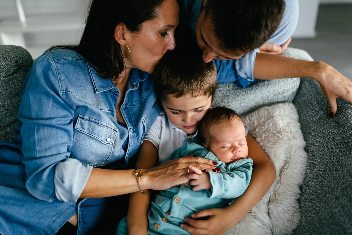 family-photoshoot-newborn-cote-d'azur-leslie-choucard-photography-30