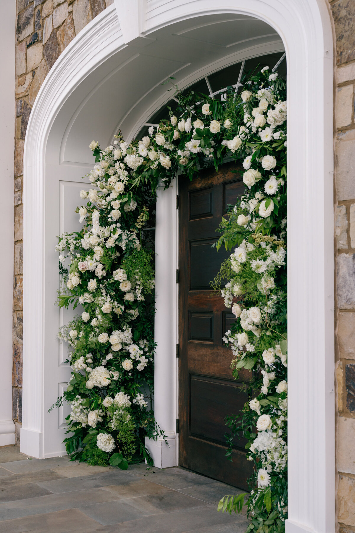 Lizzie Baker Photography _ Atlanta Wedding Photographer _ Atlanta Country Club Wedding _ Charleston Wedding Photographer _ Birmingham Wedding Photographer _ DC Wedding Photographer _ NYC Wedding Photographer _ Film Wedding Photographer-37