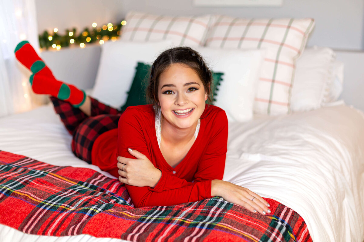Holiday Styled Senior Photoshoot47