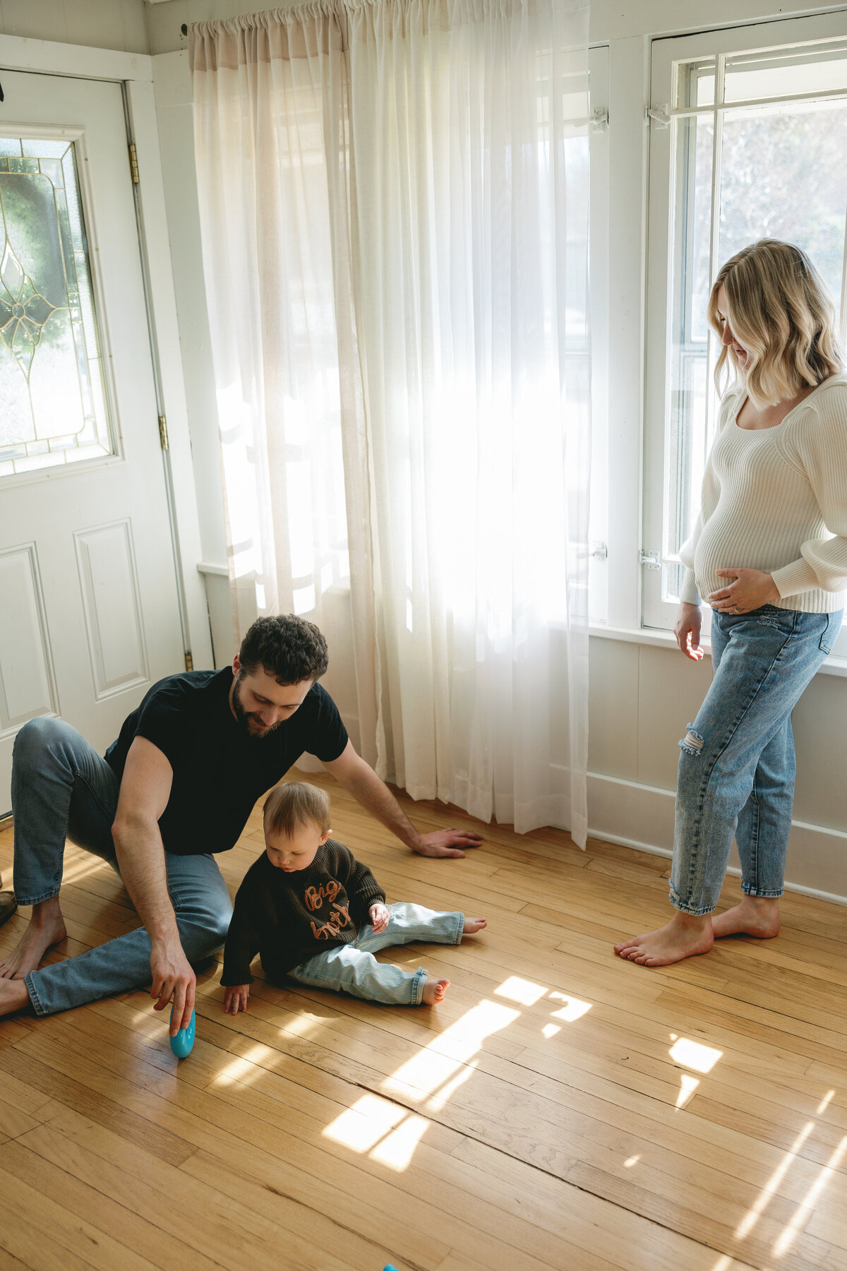 pregnancy-announcement-lifestyle-session-34