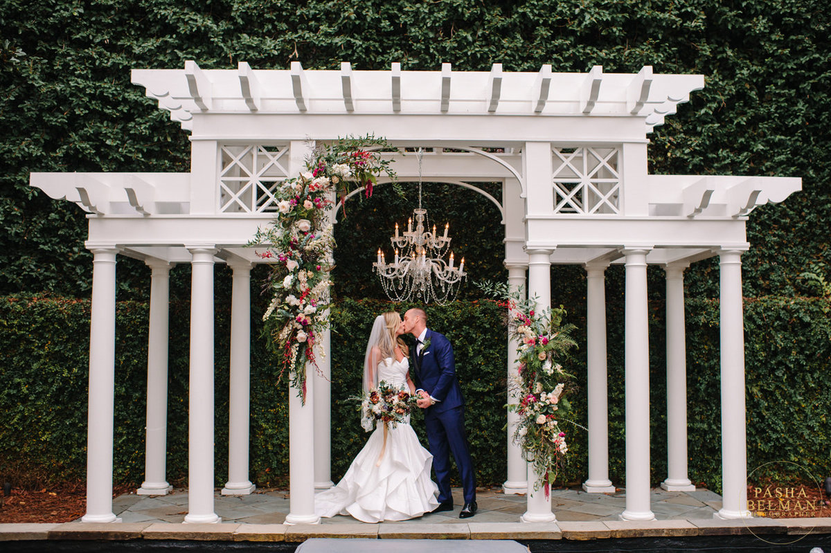 The William Aiken House Wedding Photography | Wedding Venues in Charleston for Luxury Weddings by Pasha Belman-12