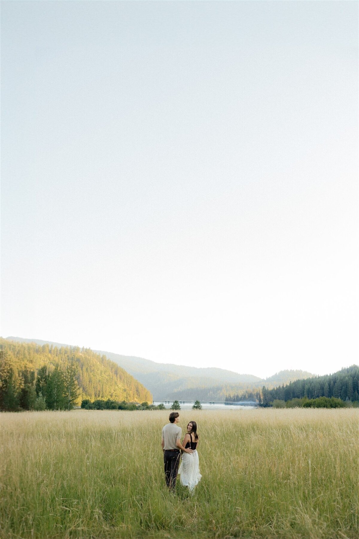 engagement photos in the mountains