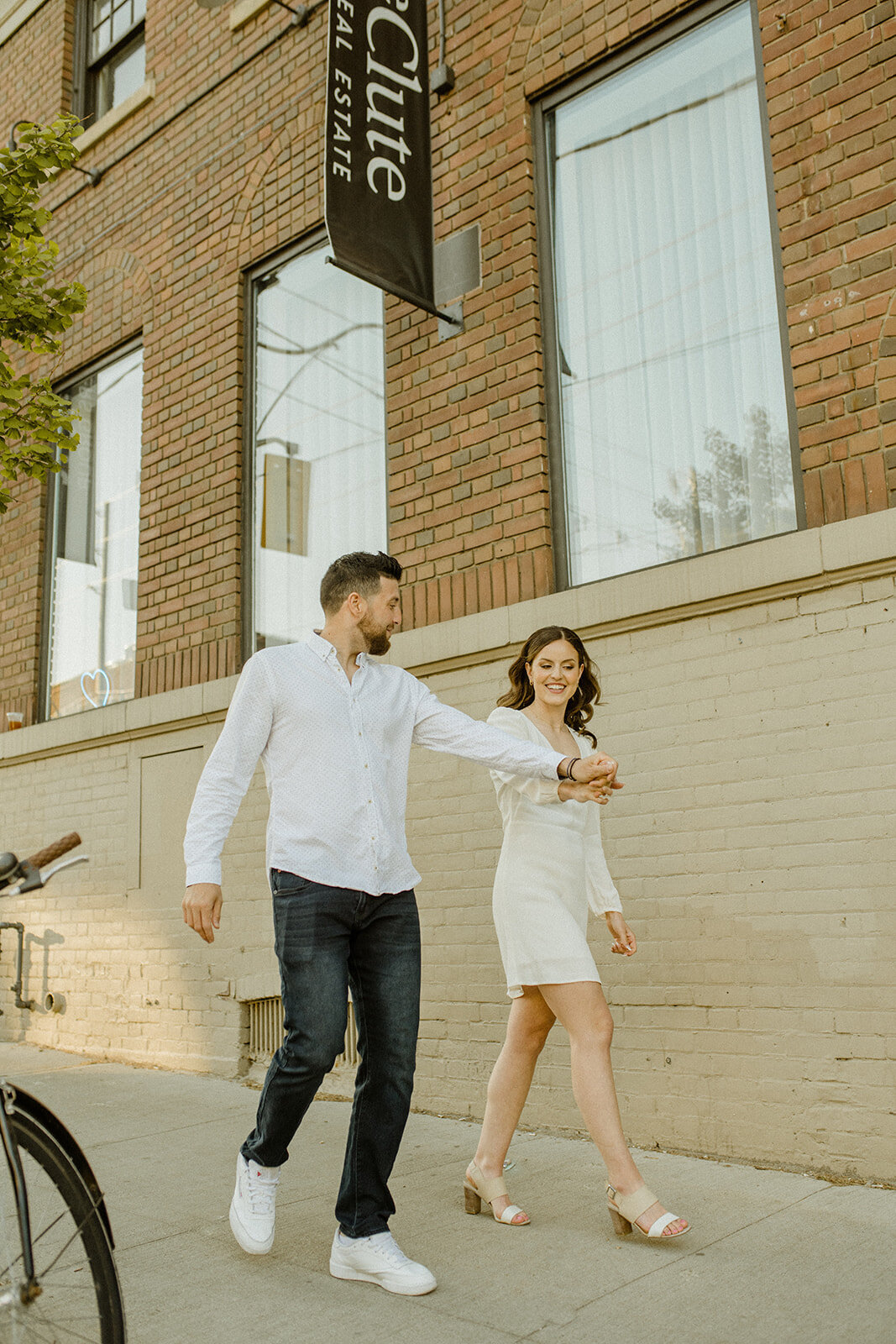 a-toront-engagement-session-queen-street-east-the-beaches-summer-fun-whimsical-romantic-2159